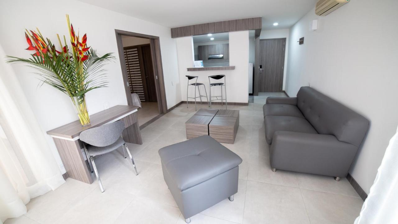 Hotel Torre Poblado เมเดยิน ภายนอก รูปภาพ